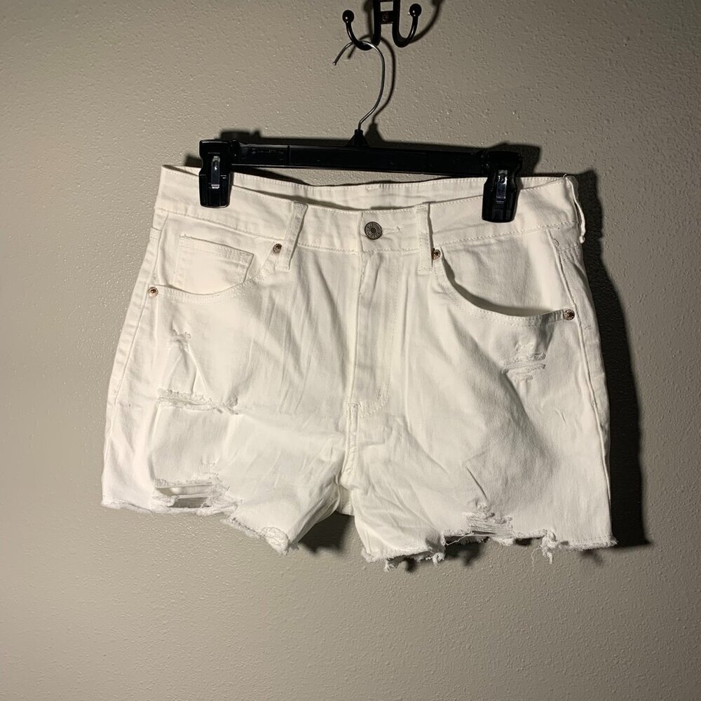High-waisted ripped stretchy denim cut-off hot short